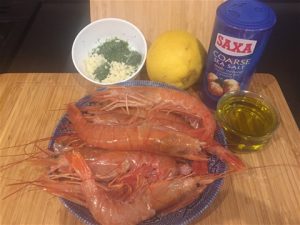 Simple Fresh Ingredients for King Prawns in Garlic Sauce