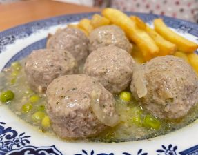 DCBE9C7C-4DA5-4CD7-B2F4-ADD2D9EB5E81